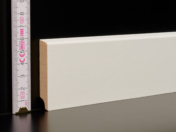 Sockelleisten Massivholz weiss (RAL 9016), Dimension 60/11 mm